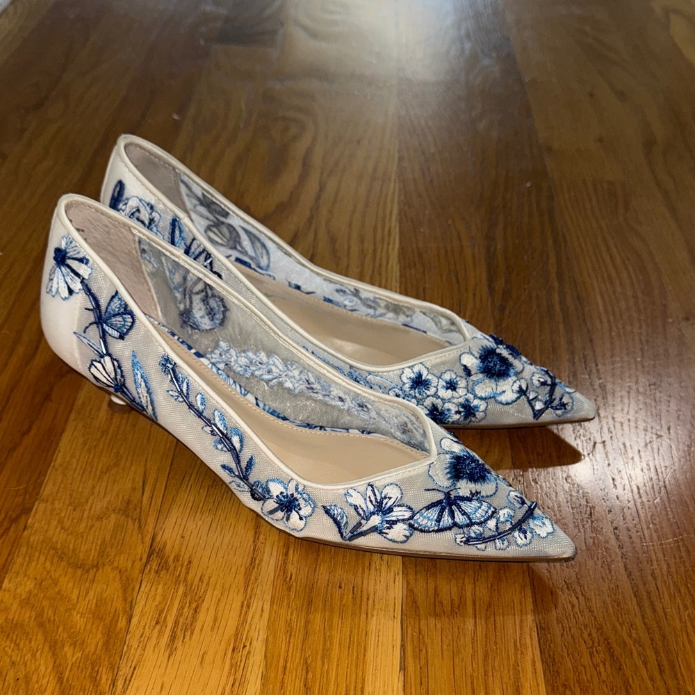 Betsy Johnson Embroidered Floral Women Shoes- Blue and White